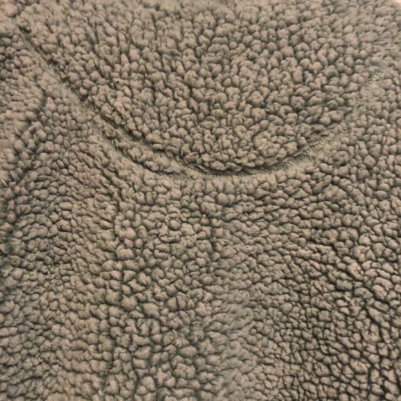 Mint Green Sherpa - Picture 7 of 8